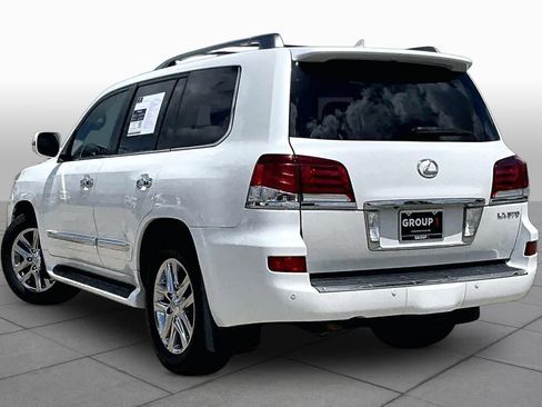 Used 2014 Lexus LX 570 4WD image 10