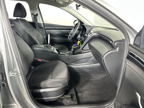 Certified 2023 Hyundai Tucson SE image 35
