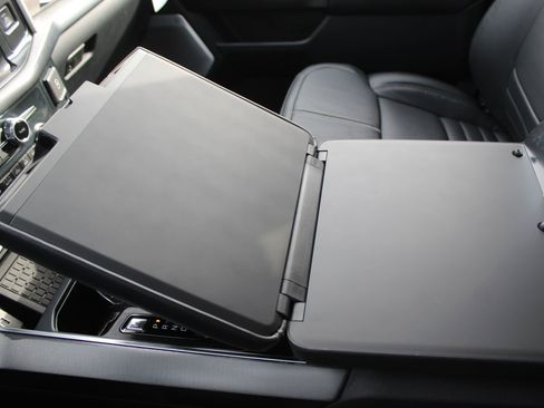 New 2026 Ford F150 Platinum image 40