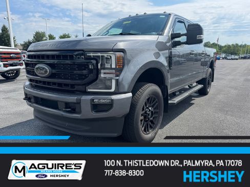 Used 2022 Ford F250 Lariat w/ Black Appearance Package AWD/4WD image 1