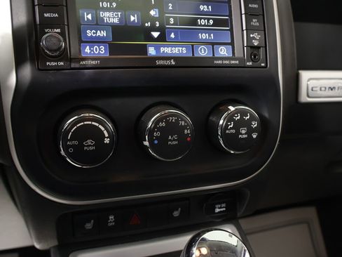 Used 2016 Jeep Compass High Altitude image 35