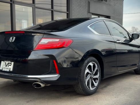 Used 2017 Honda Accord LX-S image 2