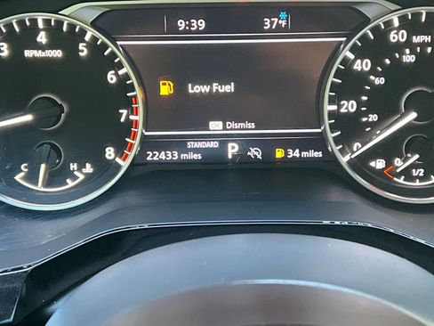 Used 2022 Nissan Pathfinder SL w/ Cargo Package image 37