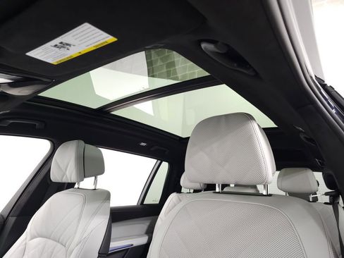 Used 2026 BMW X7 xDrive40i w/ M Sport Package image 20