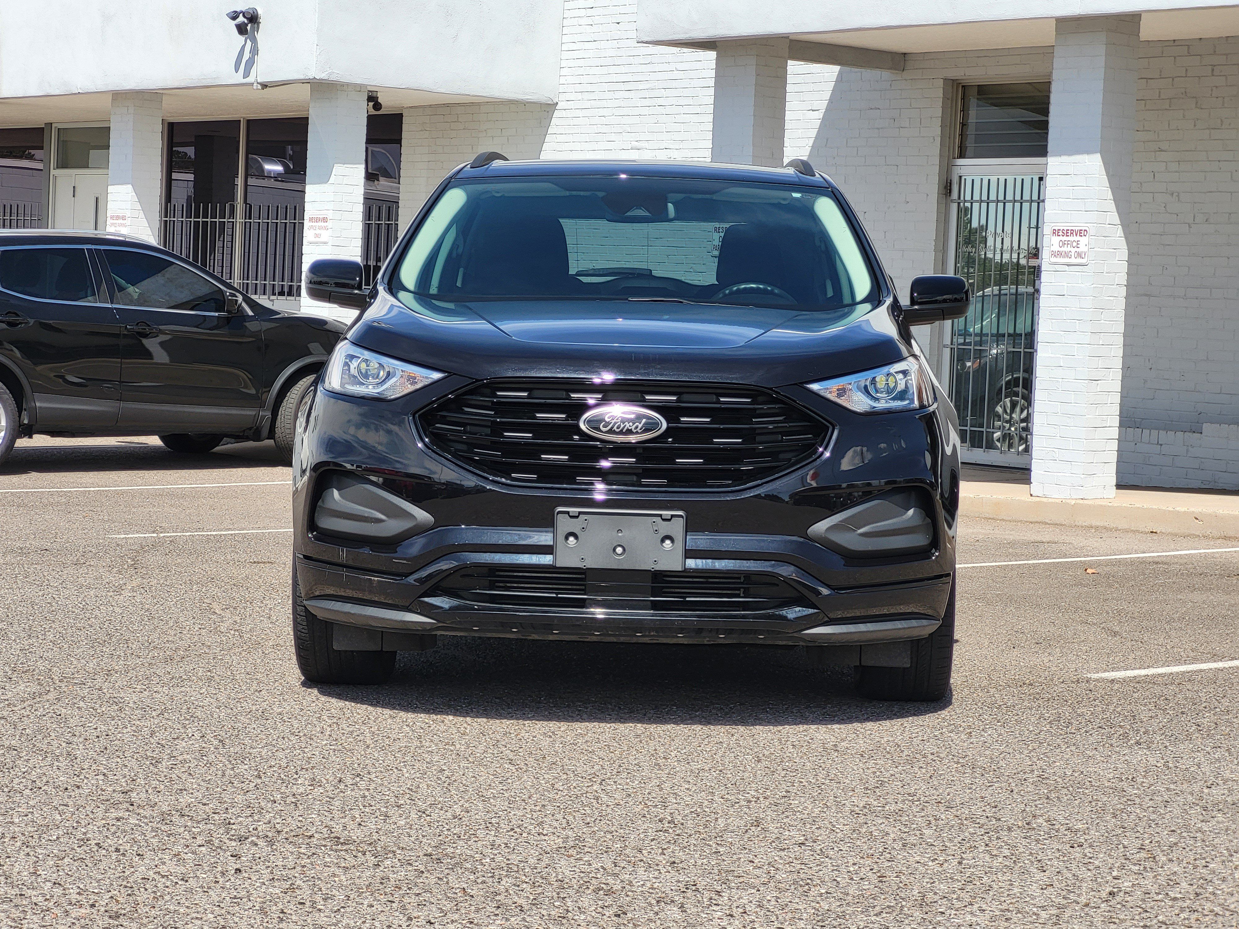 Used 2024 Ford Edge SE w/ Black Appearance Package AWD/4WD image 2
