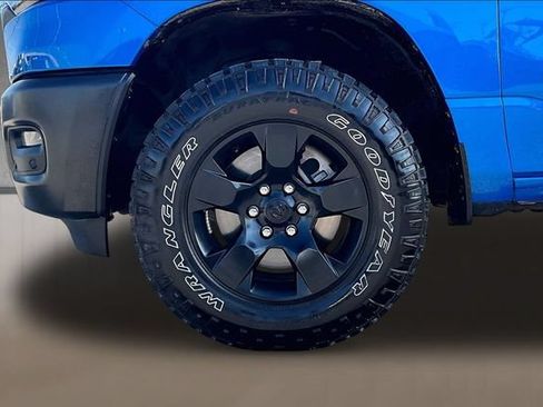 Used 2025 RAM 1500 Warlock AWD/4WD image 8