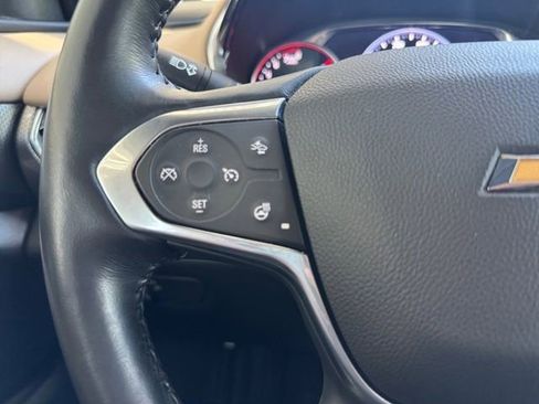 Certified 2022 Chevrolet Traverse Premier image 9