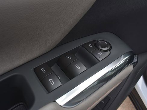 New 2026 Chevrolet Traverse LT w/ LPO, Floor Liner Package image 12