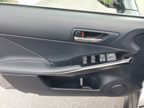 Certified 2023 Lexus IS 300 w/ Comfort Package image 19