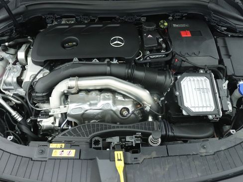 New 2026 Mercedes-Benz GLA 250 image 10