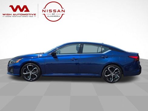 Certified 2024 Nissan Altima 2.5 SR FWD image 8