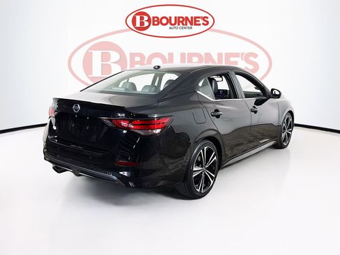 Used 2021 Nissan Sentra SR w/ SR Premium Package FWD image 12