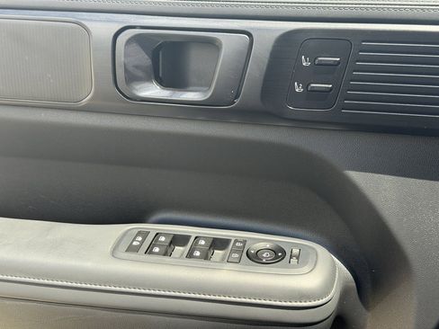 Used 2026 Hyundai Santa Fe Calligraphy AWD/4WD image 19