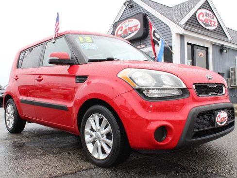 Used 2013 Kia Soul + w/ Audio Pkg image 1