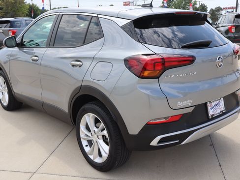 Used 2023 Buick Encore GX Preferred w/ Cold Weather Comfort Package FWD image 7