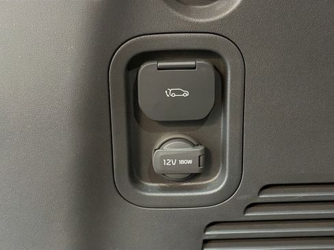 Used 2024 Kia EV9 Wind AWD/4WD image 33