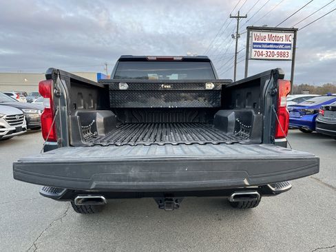 Used 2020 Chevrolet Silverado 1500 Custom Trail Boss w/ Custom Convenience Package image 10