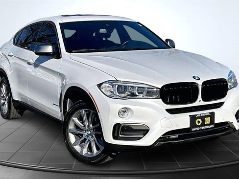 Used 2019 BMW X6 xDrive35i w/ Premium Package image 3