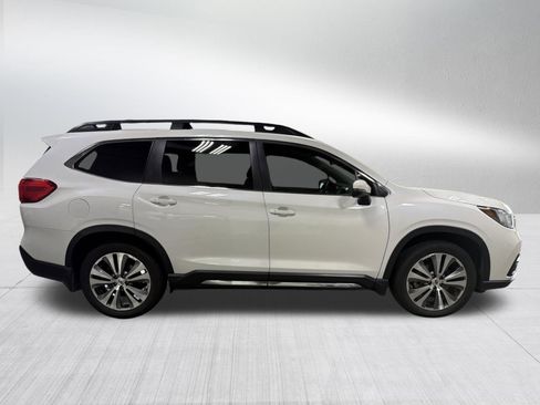 Certified 2022 Subaru Ascent Limited w/ Technology Package AWD/4WD image 8