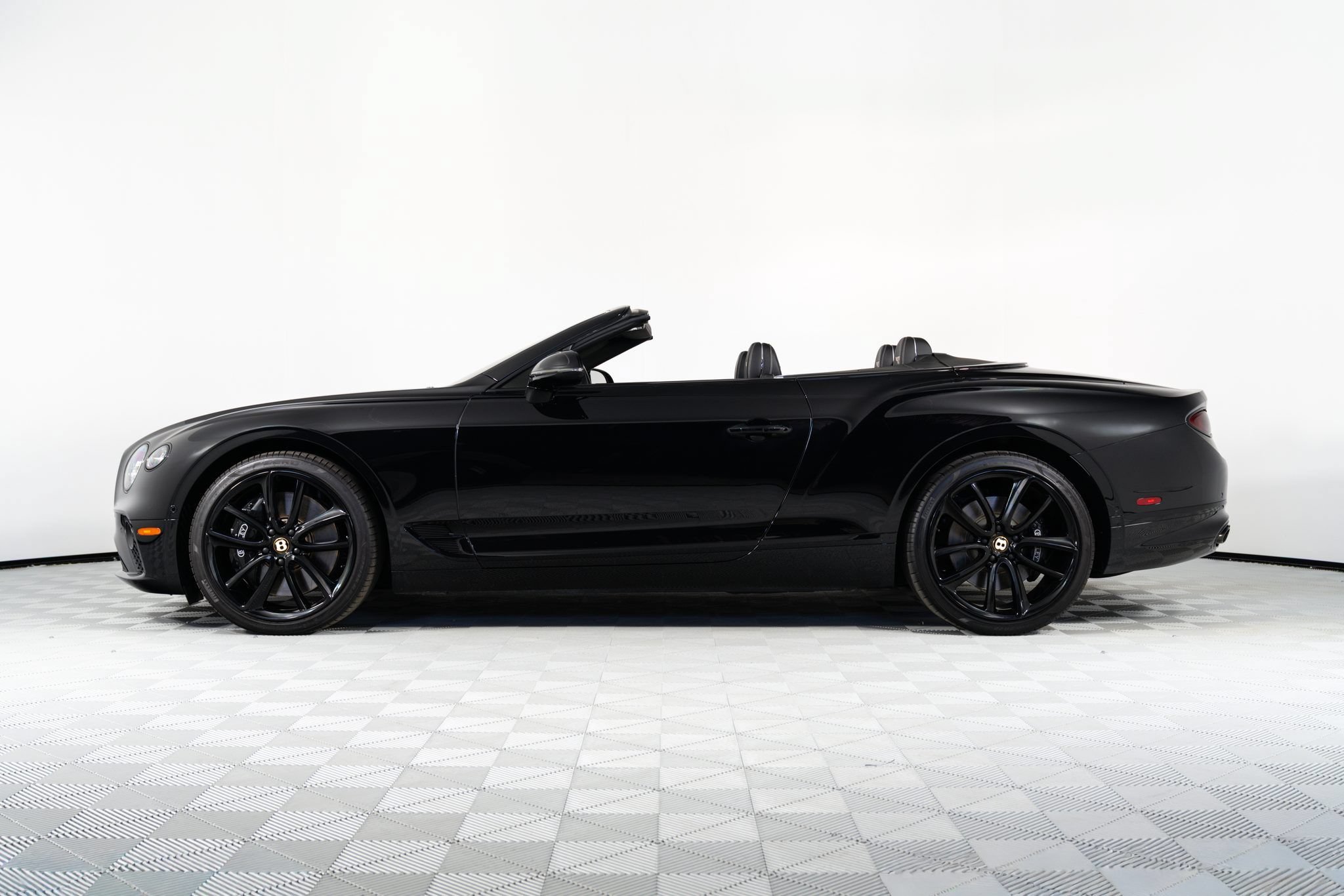 Used 2020 Bentley Continental GT V8 First Edition AWD/4WD image 20