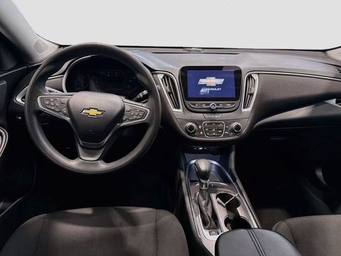 Used 2023 Chevrolet Malibu LT FWD image 20