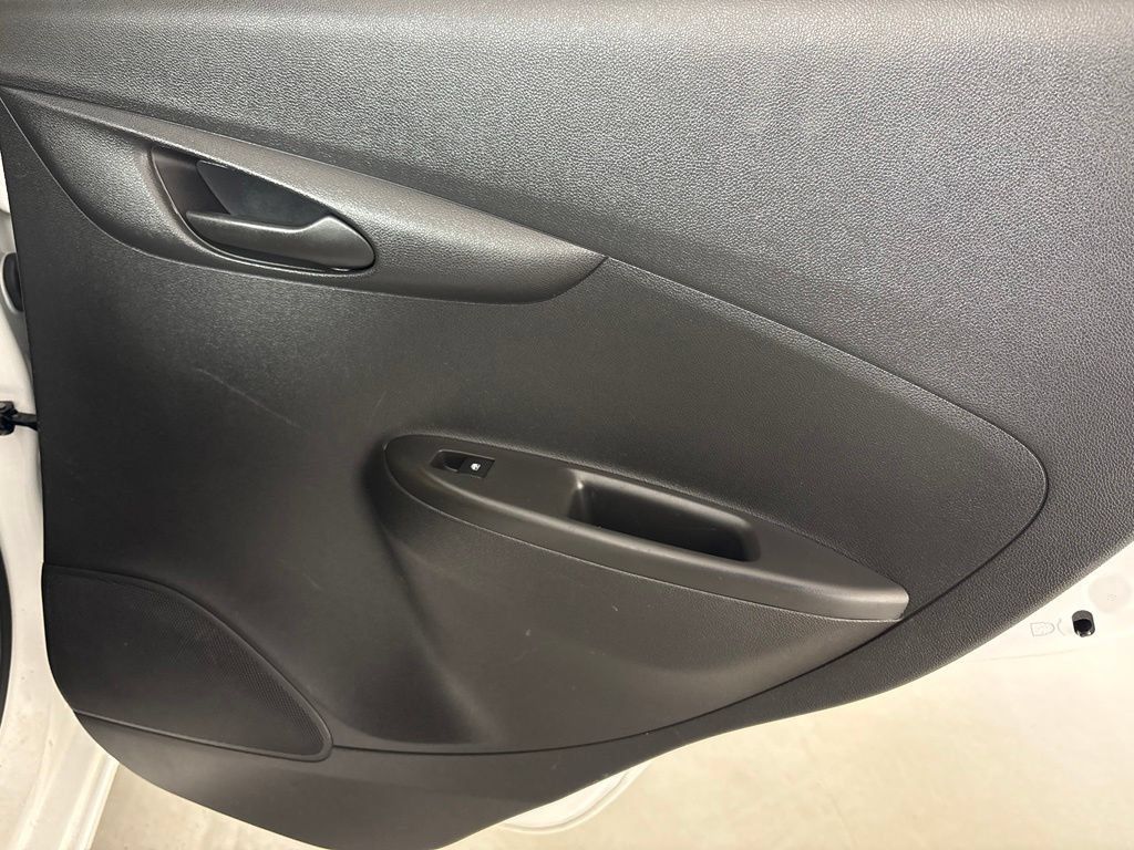 Certified 2021 Chevrolet Spark LT FWD image 37