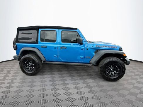 Used 2022 Jeep Wrangler Unlimited Rubicon w/ Steel Bumper Group AWD/4WD image 5