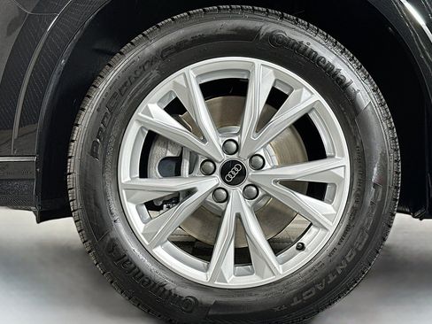 Used 2025 Audi Q3 2.0T Premium w/ Convenience Package image 11