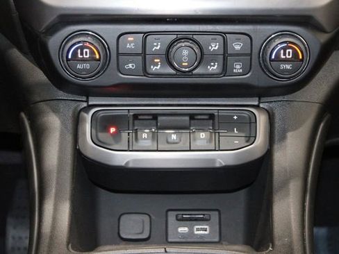 Used 2023 GMC Acadia AT4 w/ Technology Package image 49