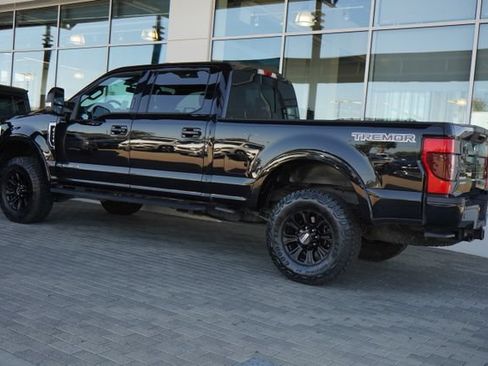 Used 2022 Ford F250 Lariat w/ Tremor Off-Road Package AWD/4WD image 6