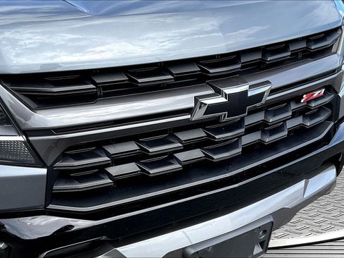 Used 2022 Chevrolet Colorado Z71 AWD/4WD image 24