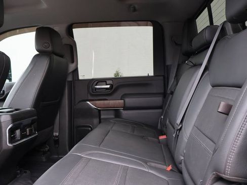 Certified 2022 GMC Sierra 3500 Denali AWD/4WD image 23