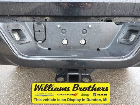 Used 2017 RAM 1500 Sport w/ Quick Order Package 22Q Night image 9