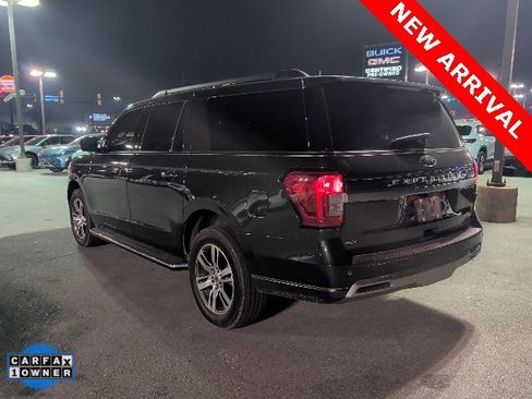 Used 2023 Ford Expedition Max XLT image 5