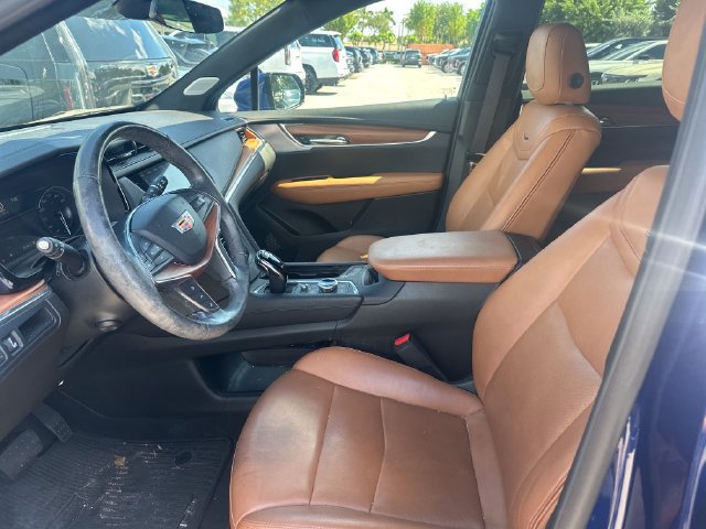 Used 2023 Cadillac XT5 Premium Luxury AWD/4WD image 9
