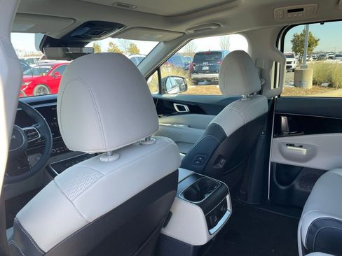 New 2026 Kia Carnival SX Prestige image 29