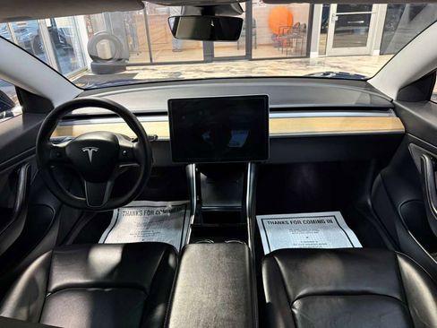 Used 2020 Tesla Model 3 Long Range image 19