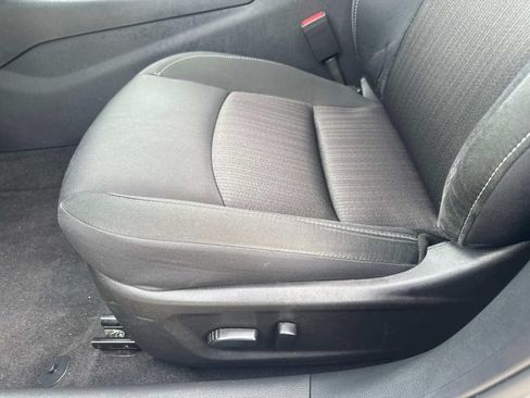 Used 2025 Nissan Altima 2.5 SV FWD image 24
