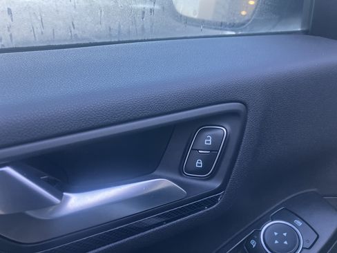 Used 2023 Ford Escape ST-Line image 16