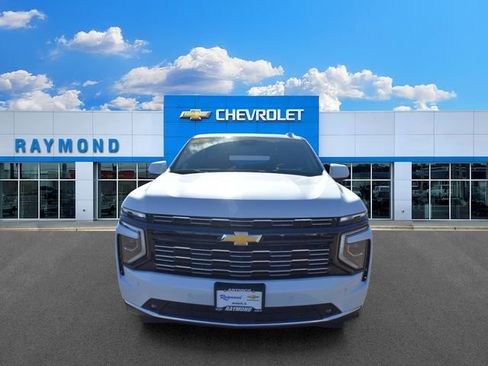 New 2026 Chevrolet Suburban High Country AWD/4WD image 9