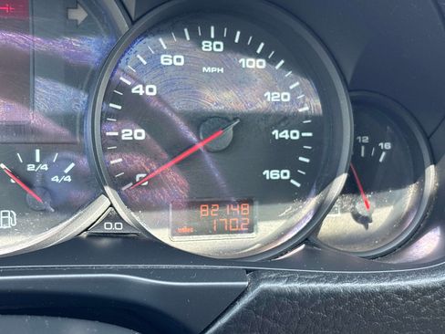 Used 2010 Porsche Cayenne AWD/4WD image 17