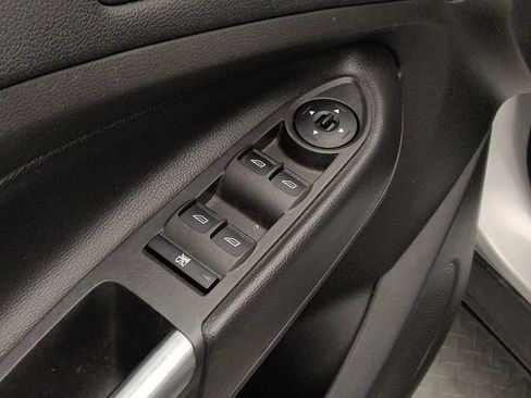 Used 2018 Ford Escape SE w/ SE Sync 3 Package FWD image 27