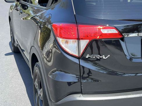 Used 2019 Honda HR-V EX image 52
