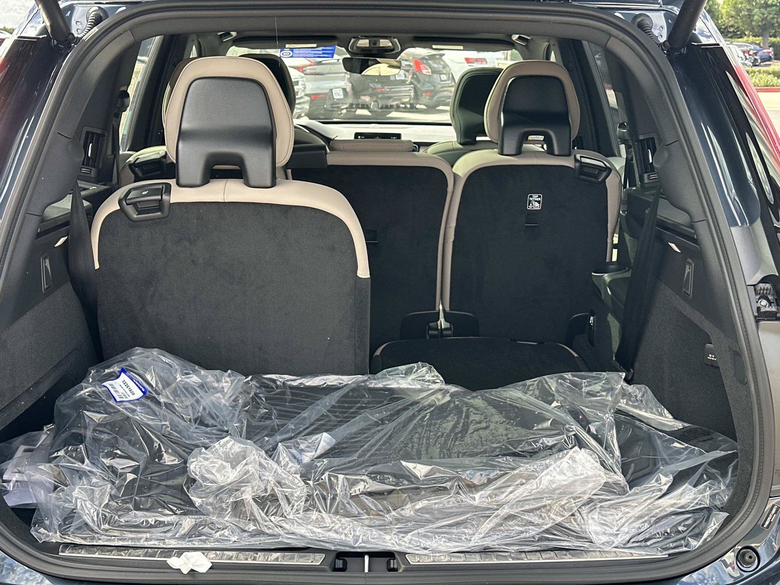 Used 2026 Volvo XC90 B6 Plus w/ Protection Package Premier AWD/4WD image 19