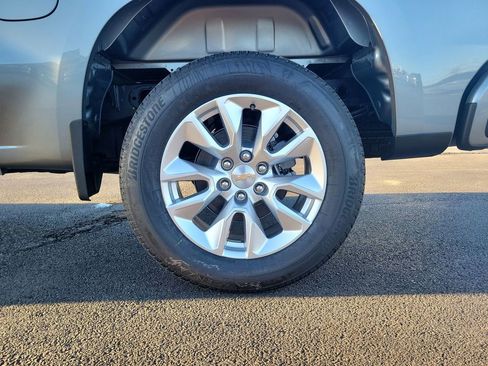 New 2026 Chevrolet Silverado 1500 Custom RWD image 33