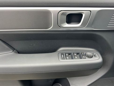 New 2026 Hyundai Santa Fe SE image 11