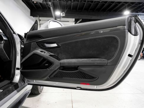Used 2019 Porsche 911 GT3 RS image 24