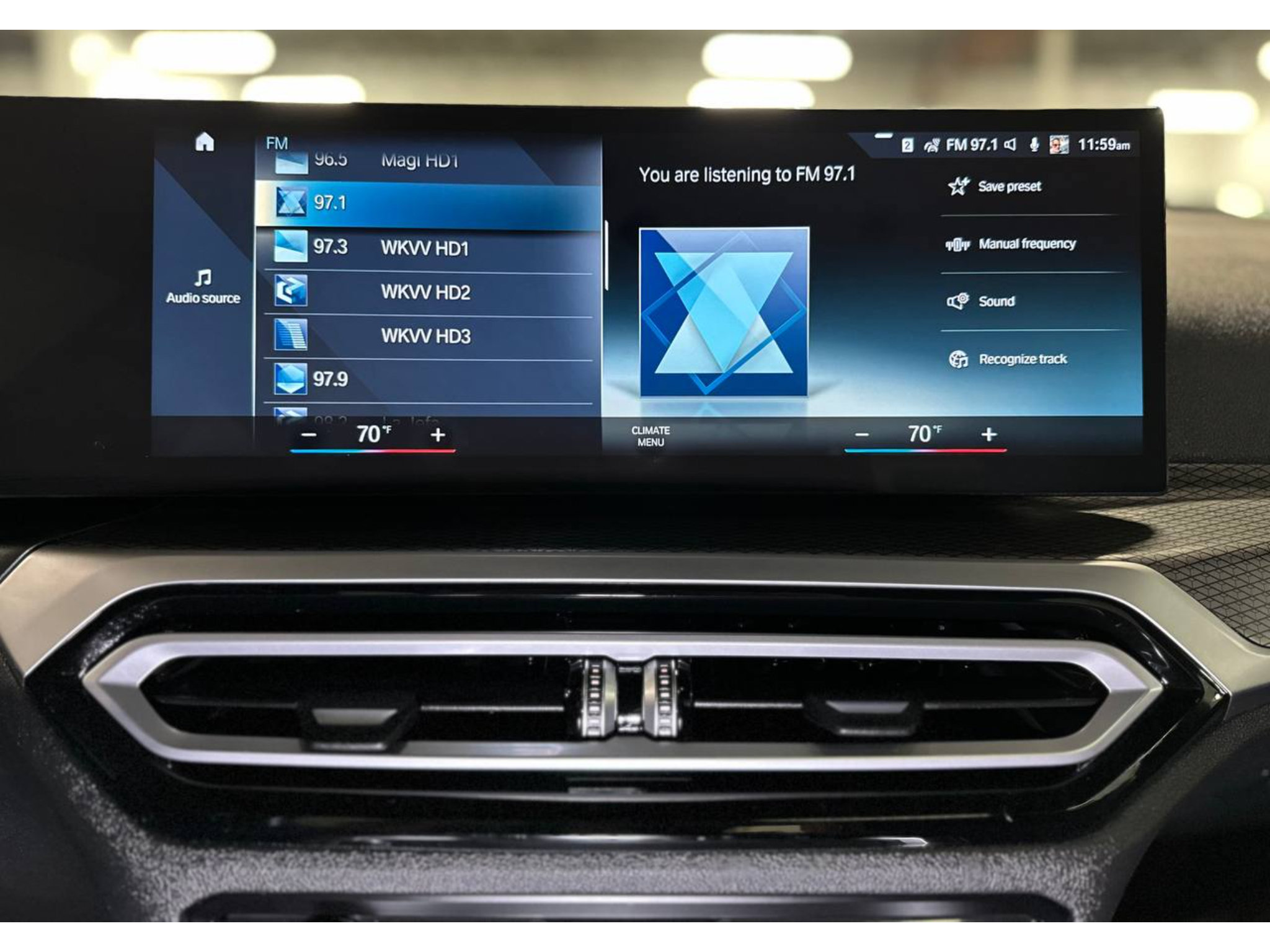 Used 2023 BMW i4 eDrive40 w/ M Sport Package RWD image 29