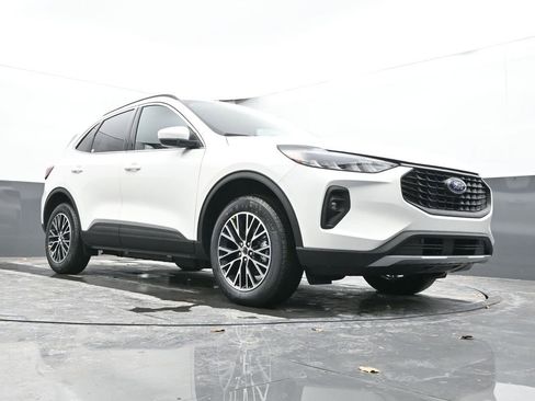 New 2026 Ford Escape SE FWD image 45