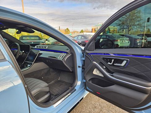 Used 2025 Mercedes-Benz S 63 AMG S image 10